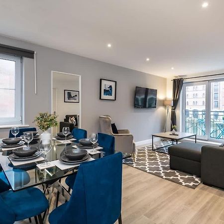 Fabulous Quayside Apartment With Free Parking Liverpool Esterno foto
