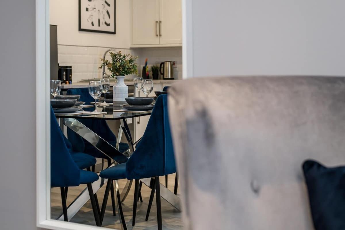Fabulous Quayside Apartment With Free Parking Liverpool Esterno foto